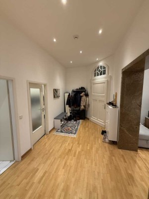 Helle 3-Zimmer Wohnung in Düsseldorf-Düsseltal