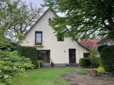 Großzügiges Einfamilienhaus mit Garten-Grundstück in Schneverdingen