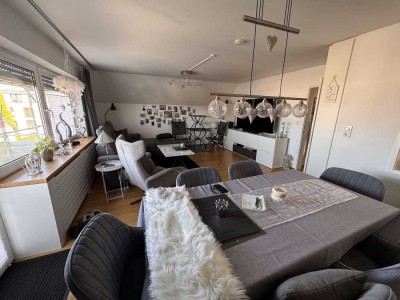 Katip | Exquisite 3-Zimmer-Wohnung in familiärer Lage in Burlafingen