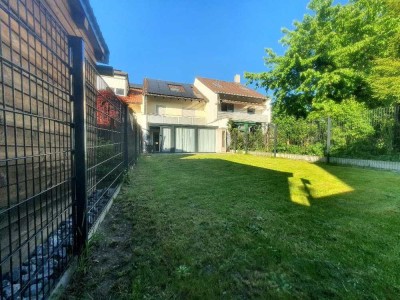 Großes, helles Reihenhaus mit Wintergarten