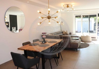 Modernes Einfamilienhaus mit Stil und Komfort in zentraler Lage (Celle/ Heese)