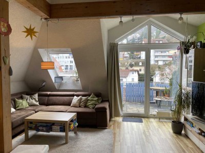 3,5-Zimmer-Maisonette-Wohnung mit Balkon und Einbauküche in Geislingen/Steige