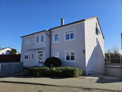 Exklusive 3-Zimmer-Maisonette-Wohnung mit EBK in Ingolstadt