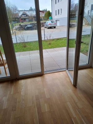 Barrierefreie 2-Zimmer Erdgeschosswohnung mit Terrasse und Garten