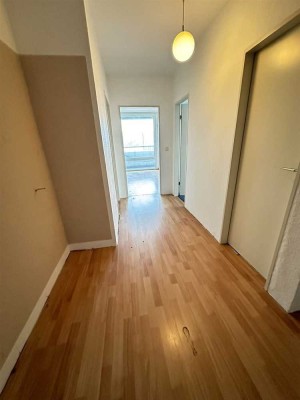 Zentrale 3-Zimmer ETW mit Balkon in direkter Uni-Lage - sofort frei-