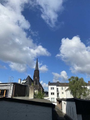 Gepflegte 3-Zimmer Wohnung in der Krefelder City mit Balkon