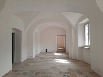 Erstbezug nach Sanierung: Geschmackvolle 3-Raum-Erdgeschosswohnung mit geh. Innenausstattung
