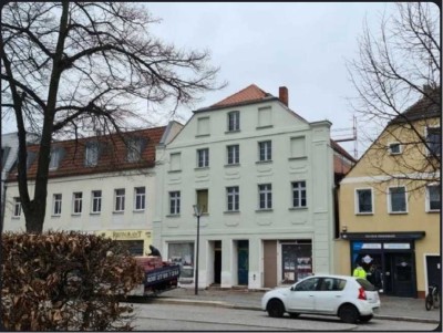 Schöne 3 Raum Wohnung (80 m² ) in bester Lage im Herzen von Oranienburg - zu vermieten !!