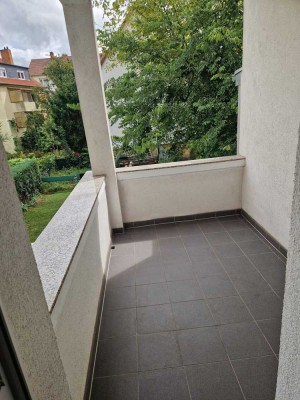 Ansprechende 2-Zimmer-Wohnung mit Balkon und EBK in Ludwigshafen