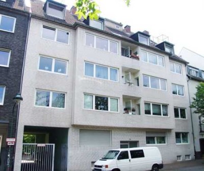 1-Zimmer Wohnung im 3. OG mit Balkon in Düsseldorf-Wersten