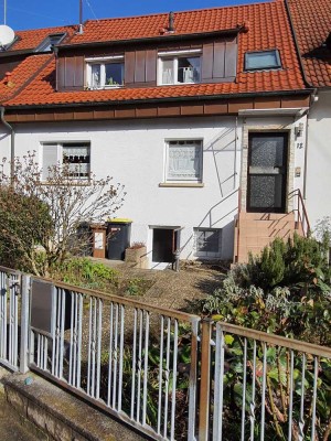 3-Zi-Whg. + Hobbyraum mit Bad in 2-Familienreihenhaus