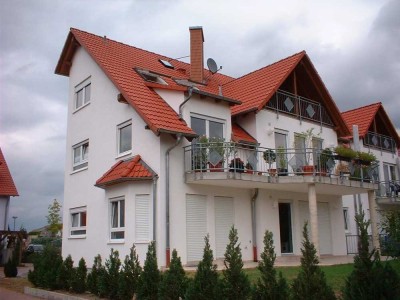 Sonnige 4,5-ZKB-Whg mit Garten und Haardtblick