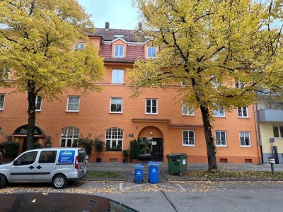 Charmanter Altbau in Top-Lage Harlaching – vermietete 2-Zimmer-Wohnung mit Wertsteigerungspotenzial