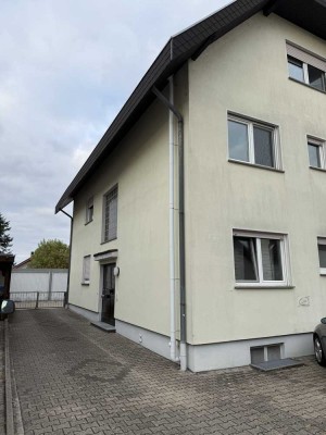 Moderne 3,5-Zimmer Wohnung mit Balkon in St. Leon-Rot