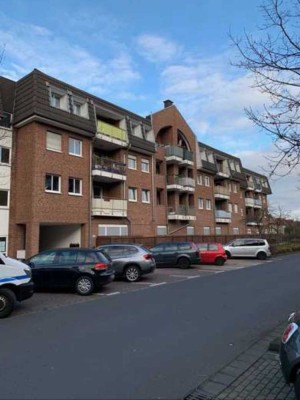 Großzügige Terrassenwohnung in ansprechender Wohngegend