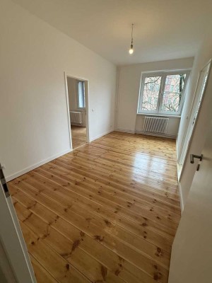 5-Zimmer Wohnung in Charlottenburg - ab sofort verfügbar