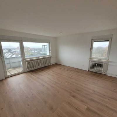 Helle 4-Zimmer Wohnung mit Balkon im 7. OG in Afferde