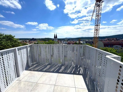 IDYLLE TRIFFT STADTLEBEN – FREIFLÄCHEN - LUFTWÄRMEPUMPE – KELLER – GARAGE – U-BAHN!