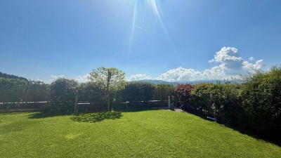 Zweitwohnsitz möglich - Neuwertige Gartenwohnung mit herrlichem Gebirgsblick in Seenähe