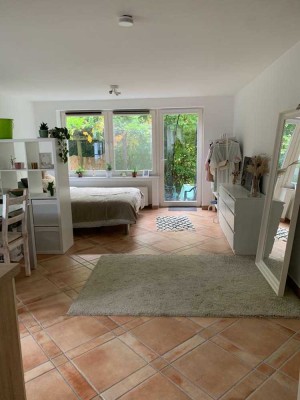 Ideal für Wochenendfahrer oder oder als Büro: 1 Zimmer-Wohnung mit Terrasse in Oerlinghausen