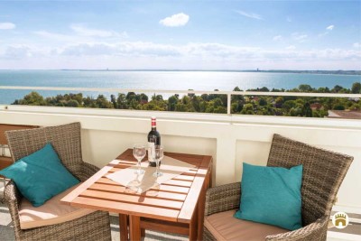 Fast geschenkt dank etabl. FeWo-Vermietung. 2 Zi.-Eckwhg. 12. Etage. Panorama-Meerblick Rtg Süden