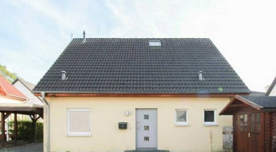 Preiswertes 5-Raum-Einfamilienhaus mit gehobener Innenausstattung und EBK in Hannover Misburg-Süd