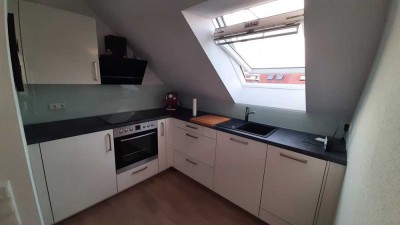 Exklusive 2-Zimmer-Wohnung, möbliert, mit gehobener Ausstattung und Dachterrasse inkl. EBK in Mainz