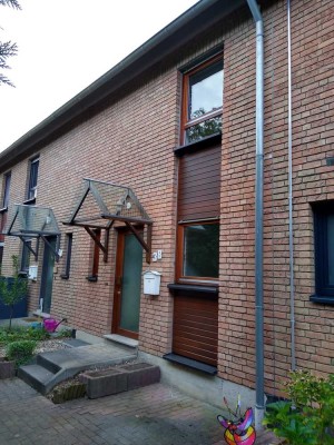 HENNEF-Zentrum, Reihenmittelhaus, ca. 125 qm Wfl., Garten, Keller
