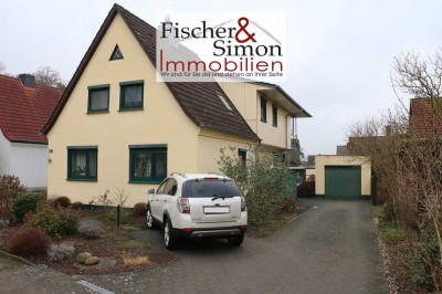 Nienburg OT Holtorf-saniertes Ein-bis Zweifamilienhaus m. architektonisch besonderem Anbau u. Garage