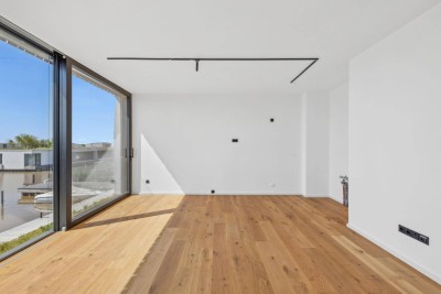 Ferienwohnung mit direktem Seezugang und Bootsanlegeplatz in Neusiedl am See