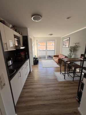 Teilmöblierte moderne 2-Zimmer Wohnung mit Balkon im 3. OG in Kempten Innenstadt