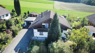 Zweifamilienhaus in ruhiger Ortsrandlage