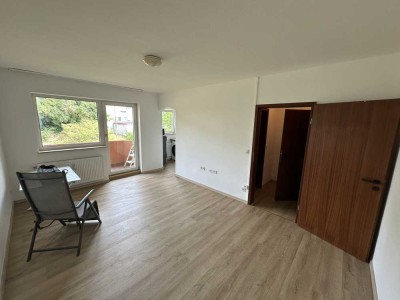 Schönes Appartment mit Balkon und Tiefgarage