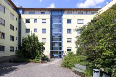+++ Bezugsfrei! Charmantes 2-Zimmer-Apartment in unmittelbarer Nähe zur Universität! +++