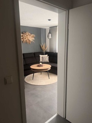 Moderne, voll möblierte 2-Zimmer Wohnung mit Balkon in Weinsberg