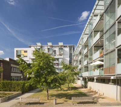 NUR MIT WOHNBERECHTIGUNGSSCHEIN NACH § 88d ! Schöne und helle 3-Zimmer-Wohnung im Bürgerparkviertel