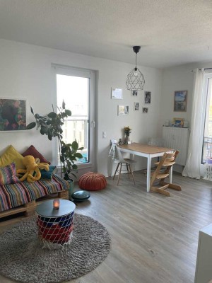 !!!Untermiete!-3Monate!! Helle 3-Zimmer Dachgeschosswohnung+Balkon in Potsdam Südliche Innenstadt