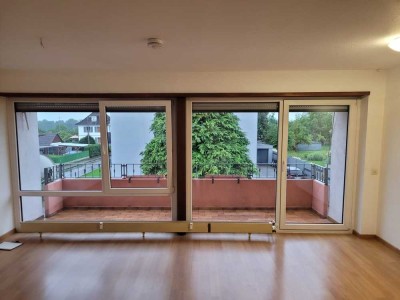Gepflegte 2-Zimmer-Wohnung mit Balkon in Efringen-Kirchen