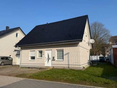 Neuwertiges Einfamilienhaus in Minden-Meißen – 130 m², 4 ZKB, sehr gepfleg