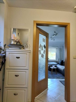 370 € - 54 m² - 2.5 Zi.