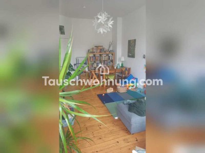 Tauschwohnung: Schöne Zweizimmer Wohnung im Kollwitzkiez