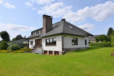 **Exklusives Einfamilienhaus in idyllischer Lage der Eifel**