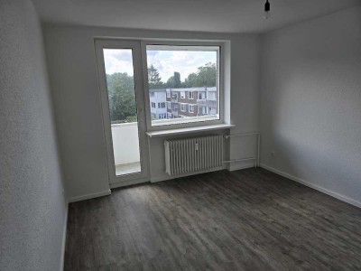 Charmante 2-Zimmer-Wohnung ca. 50,04m² mit Loggia und Einbauküche im grünen Bordesholm