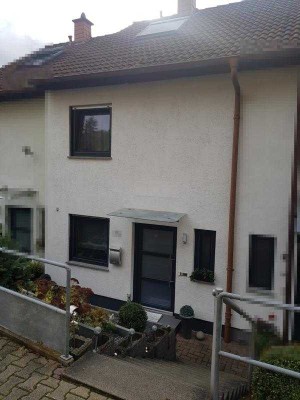 Gepflegtes Reihenmittelhaus in ruhiger Waldrandnähe ohne Provision