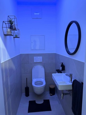 Moderne 2-Zimmer Neubauwohnung mit großem Balkon und Tiefgarage