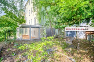 IMMOBERLIN.DE – Toplage! Komfortable Altbauwohnung mit Terrassen, Garten & großem Wintergarten