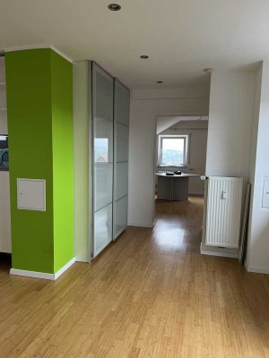 2.5 Zimmer Dachgeschosswohnung in Waiblingen Hegnach