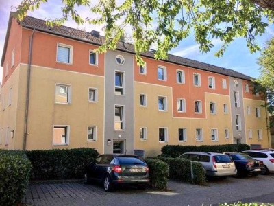 Frisch renovierte 3-Zi.-Whg. mit Tageslichtbad und Balkon