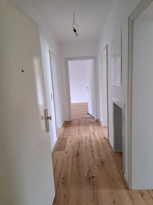 Erstbezug nach Renovierung - 3-Zimmer-EG-Wohnung in ruhiger Wohnlage