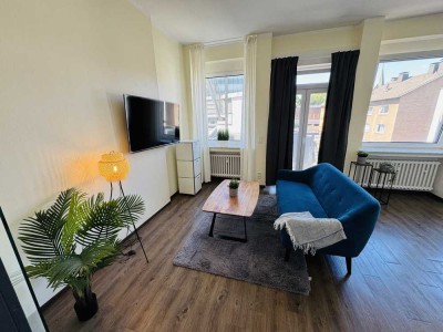 *City-Apartment* 2 Zimmer-Wohnung mit Balkon möbliert inkl. W-Lan & TV & Strom
